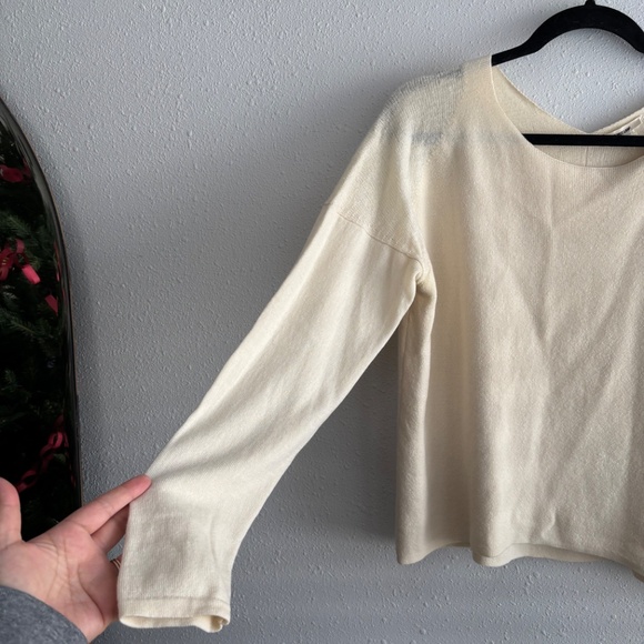 HELMUT LANG Women's 100% Wool Pullover Sweater Beige Knit - Size M - Picture 2 of 6